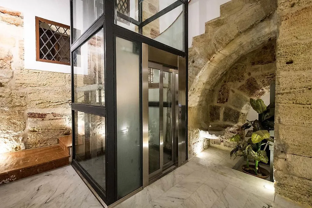Quattro Canti Apartments-1